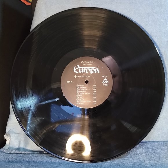 Europa The Europa Early Music Consort Middle Age & Renaissance Music.1 Of A Kind - Picture 4 of 6